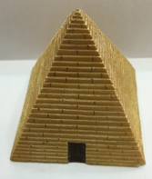 小金字塔